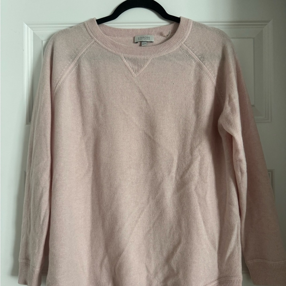 Kinross Women's Pink Sweater